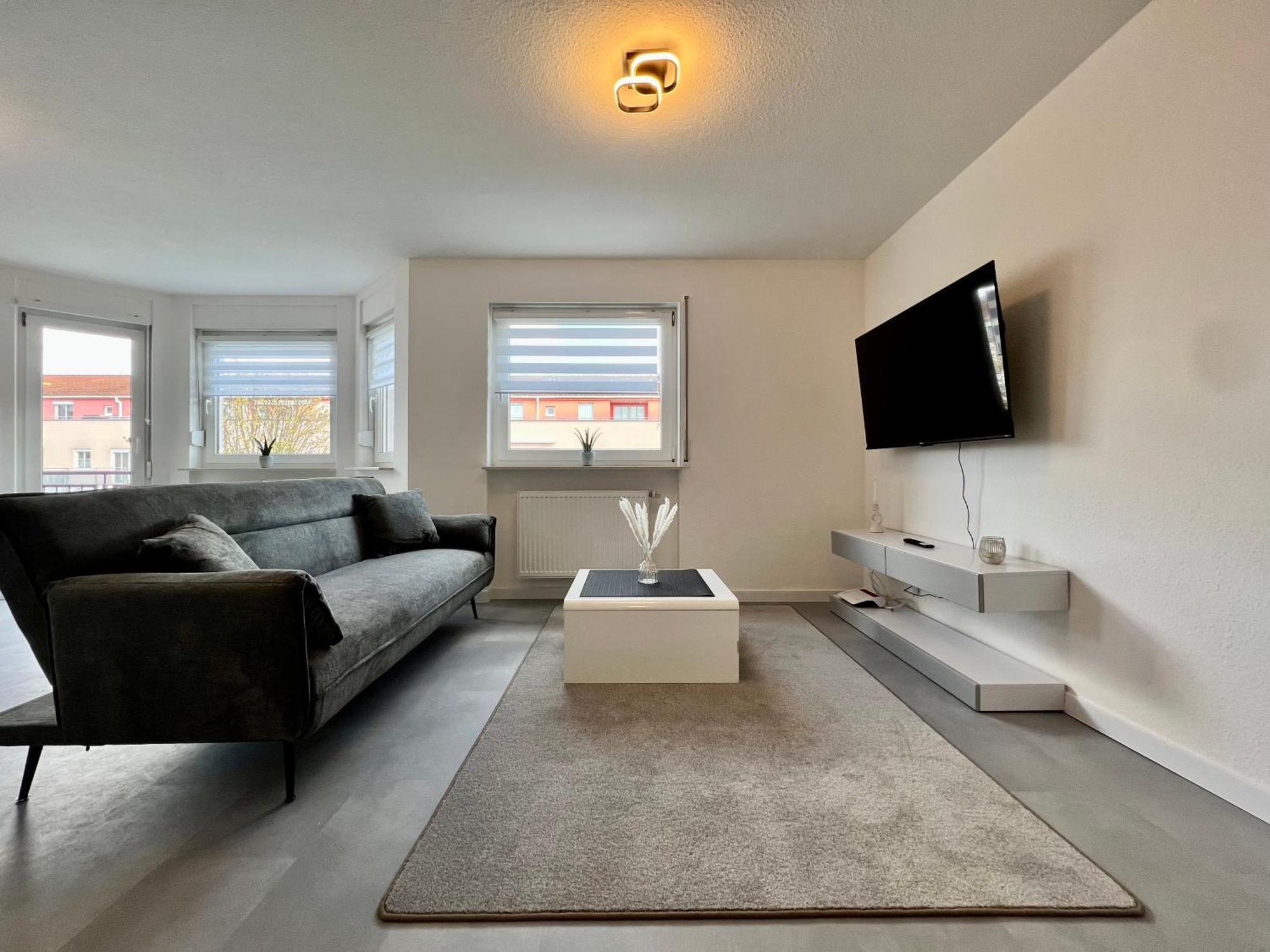 Designer Central Living Karlsruhe Wlan & Fire Tv Stick Exteriör bild