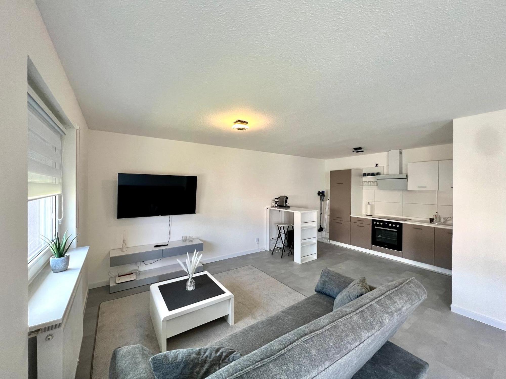 Designer Central Living Karlsruhe Wlan & Fire Tv Stick Exteriör bild