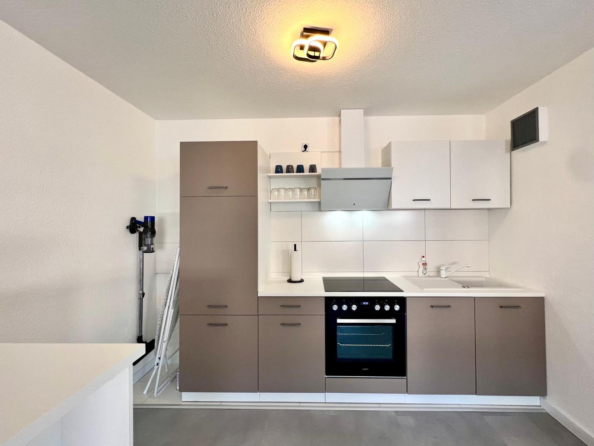 Designer Central Living Karlsruhe Wlan & Fire Tv Stick Exteriör bild